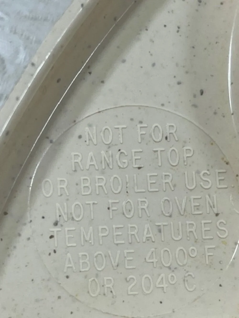 Anchor Hocking Microware vintage cream